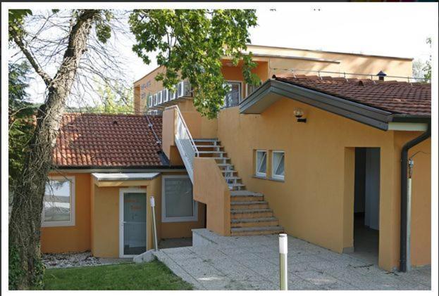 Garni Hotel Siesta Nova Gorica Exterior photo